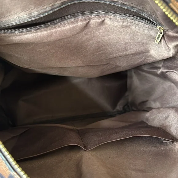 Backpack/Purse - Picture 4 of 11